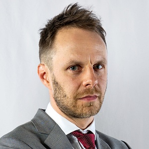 Dr Maciej J. Grodzicki